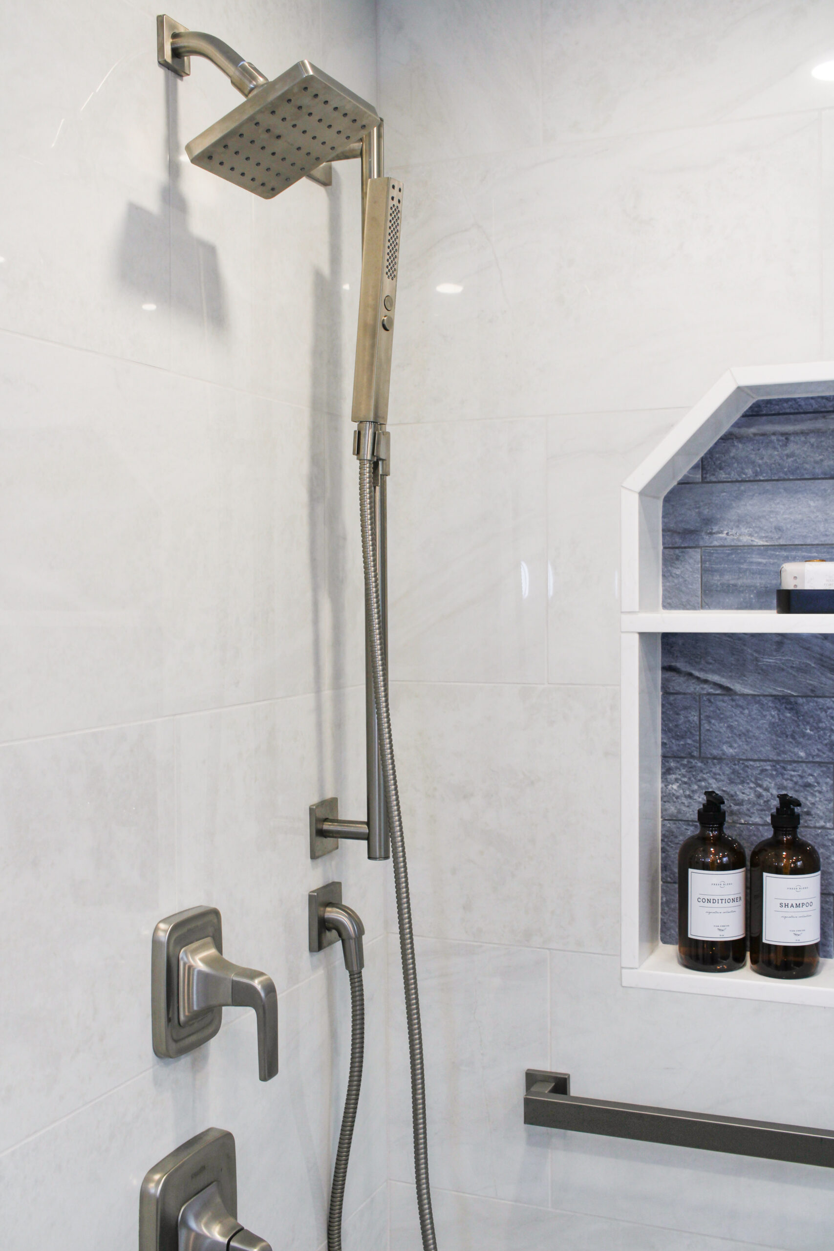 Bold & Blue Bath